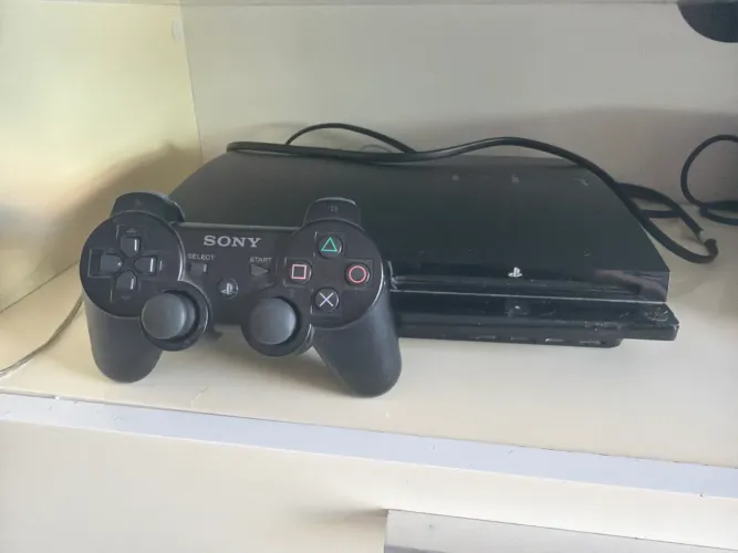 Ps3 slim usado com 1 controle 