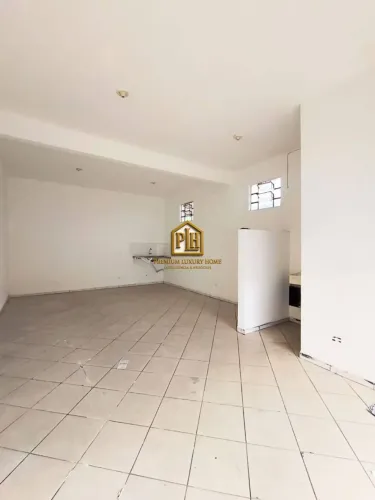 Sala Comercial para Locação no Jardim Imperial em Atibaia | 45 m² | Acesso Direto para a R