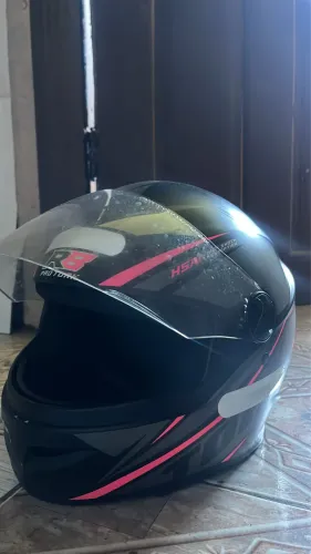 Capacete