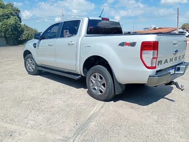 Ford Ranger XLS 2.2 4X4 CD Diesel Aut. 2021