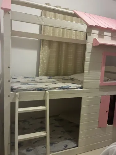 Beliche com colchões