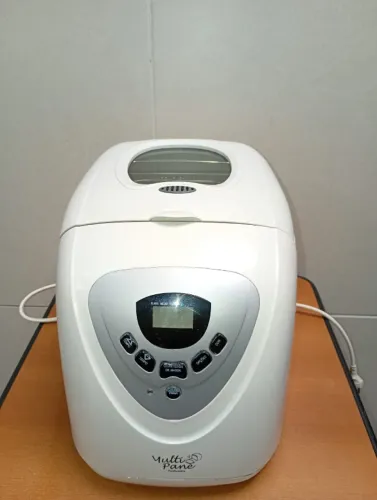 Máquina de fazer Pão Britânia Multipane DV00212
