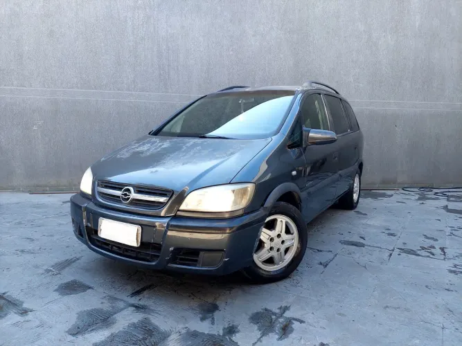 Zafira Comfort 2005 flex 7 passageiros