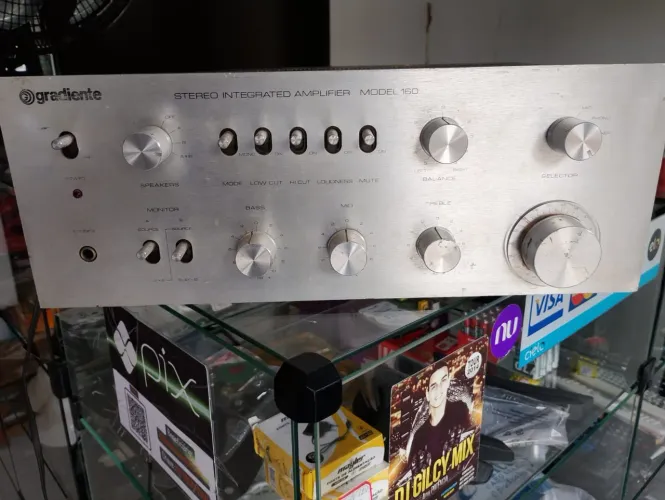 Amplificador gradiente model 160