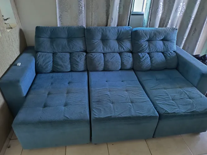 Sofá Retrátil e Reclinável 