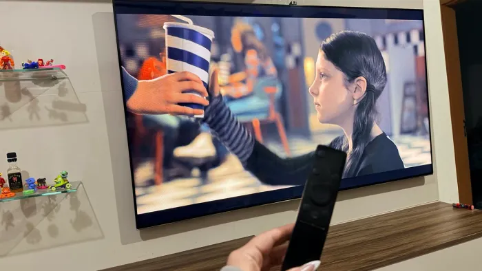 Tv smart 60 polegadas 4k com sensor