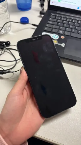 iPhone 12, 64G R$ 900,00