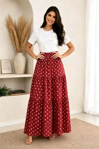 Saias tule