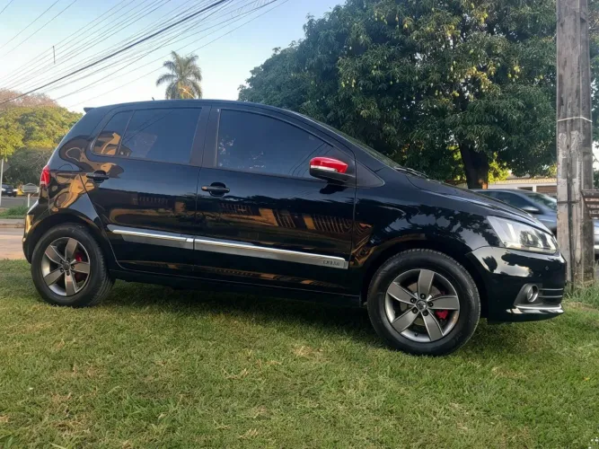 Volkswagen Fox RUN 1.6 Flex 8V 5P 2017