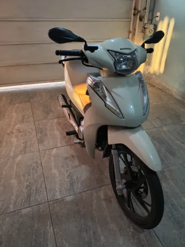 Moto Biz 125