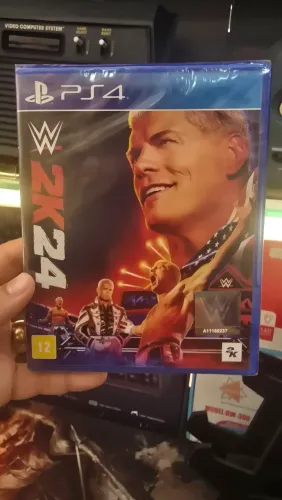 Jogo ps4 wwe 2k24 (lacrado)