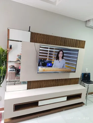 Rack com painel