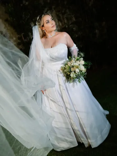 Vestido de noiva usado uma única vez