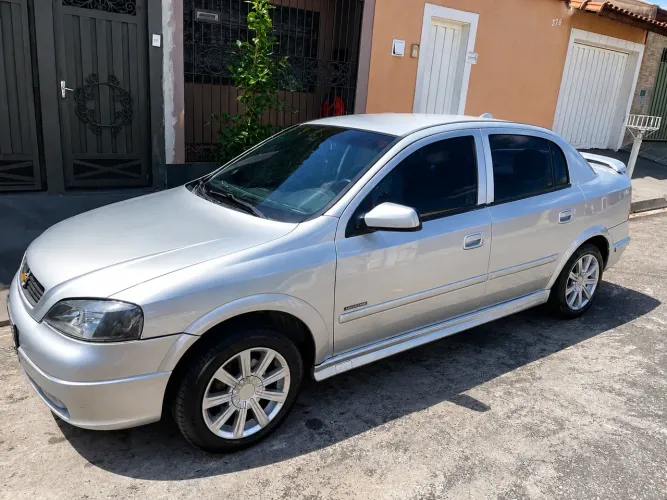 Chevrolet Astra GL 1.8 MPFI 3P 1999