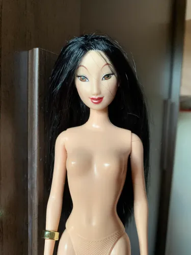 Boneca Barbie Mulan Disney