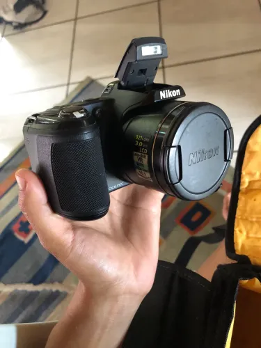 Nikon Coolpix L810 