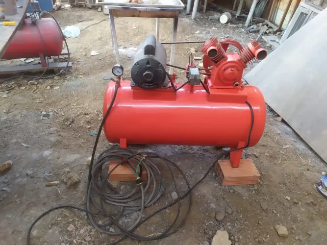 Compressor de Ar Schulz Profissional - Revisado e Pintado