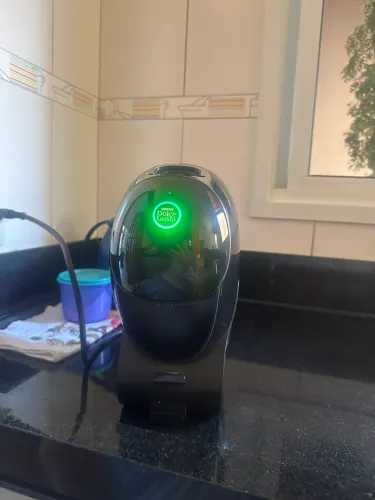 Cafeteira neo dolce gusto