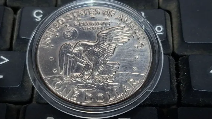 Moeda de 1 Dollar (Eagle / Eisenhower) 1974