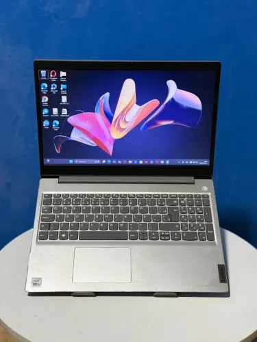 Notebook Lenovo IdeadPad - i3 10ªGth 8Gb SSD 256Gb | Aceito cartão 