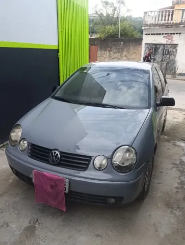 Volkswagen Polo Sedan 1.6 MI Total Flex 8V 4P 2005