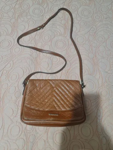 Bolsa Anandra tiracolo 