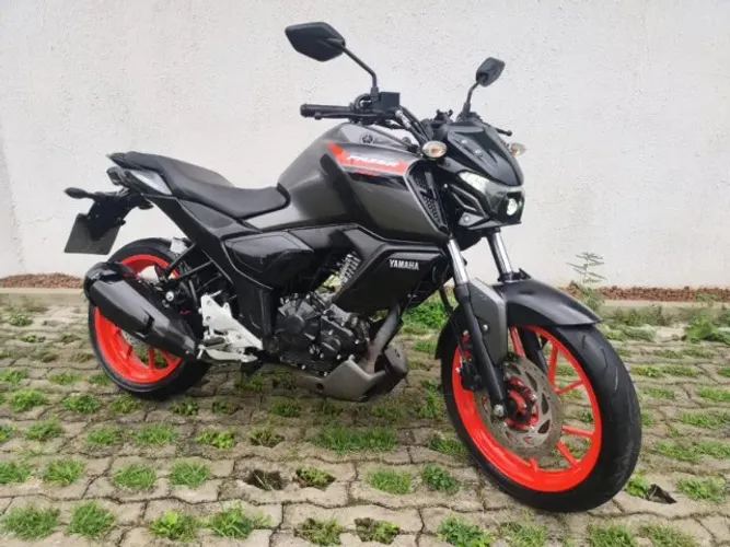 YAMAHA FAZER 150 cc unico dono (EA)