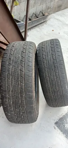 Pneu continental 215/60 R17