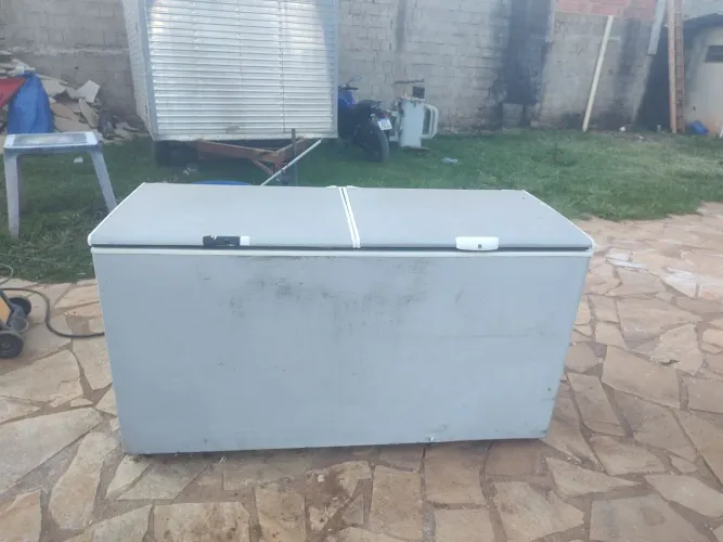 Freezer horizontal 570 litros super conservado funcionando 100%