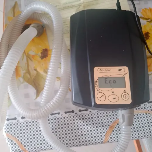 Vendo aparelho CPAP ecostar para. a. pneia pouco usado com manual nota fiscal e bolsa