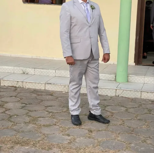 Vendo terno e calça