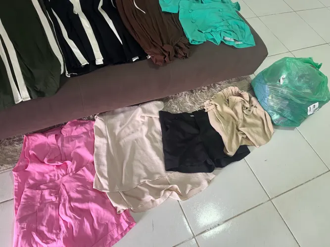 Vendo roupas semi novas para brechó