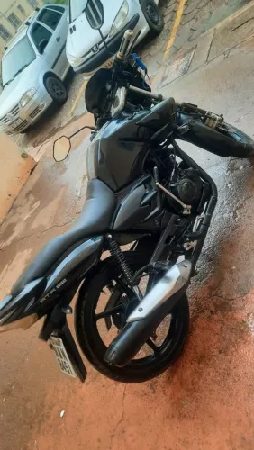 MOTO APACHE 150 2013 DE LEILÃO 