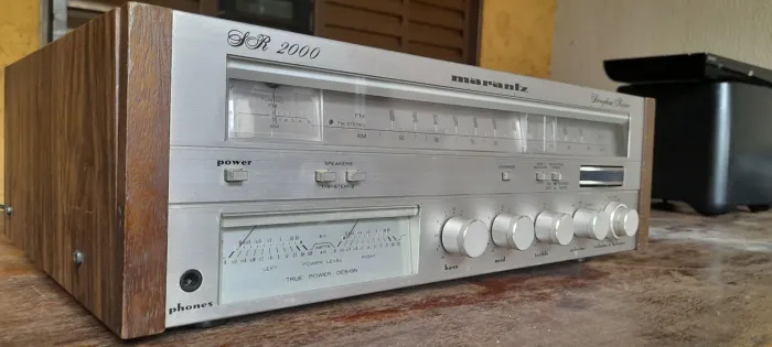 Marantz sr2000