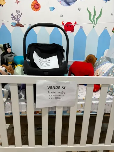 Berço bebê conforto e andaja 