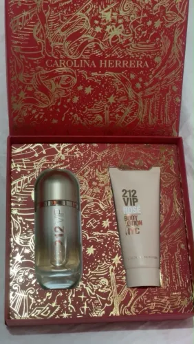 Carolina herrera feminina