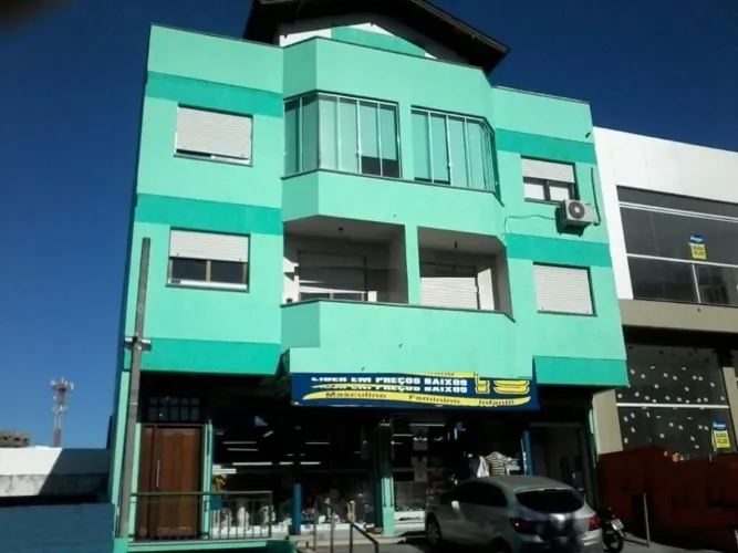 Apartamento Mobiliado 2 Quartos com Sacada no Centro de Gravataí