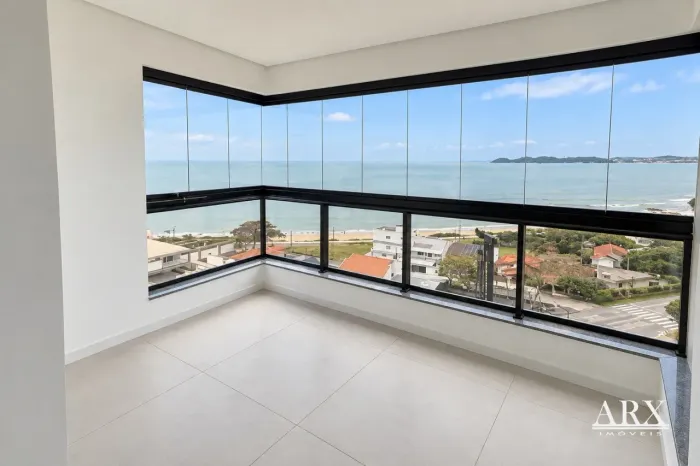 APARTAMENTO COM VISTA PARA O MAR À VENDA NO EDIFÍCIO EL NIDO PENHA, SC