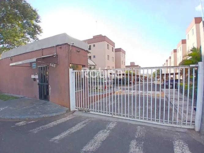 Apartamento para alugar, 2 quartos, Laranjeiras - Uberlândia/MG - Rotina Imobiliária