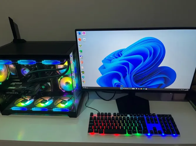 PC GAMER