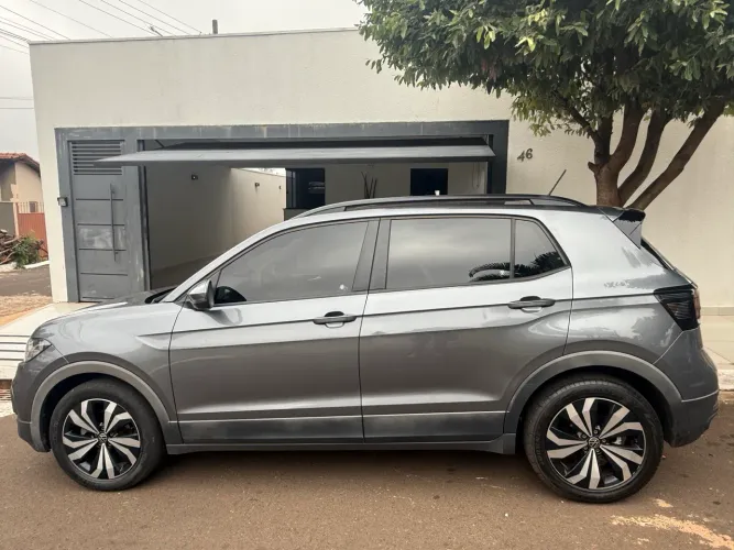 Volkswagen T-Cross 1.0 TSI Flex 12V 5P Aut. 2022