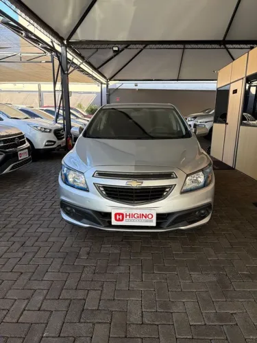 Chevrolet Onix Hatch LT 1.4 8V Flex Mec. 4P 2015