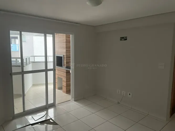 Apartamento 02 Dormitórios - Novo Centro