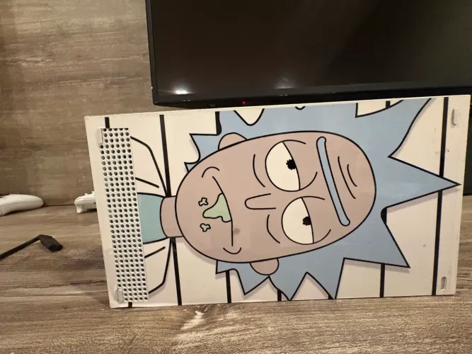 Console Xbox Series S Personalizado Rick e Morty + 2 Controles e Caixa Original - 512GB