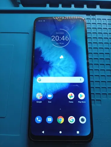Moto G8 Power Lite