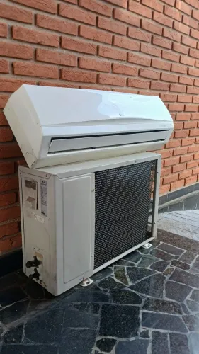 AR CONDICIONADO 12MIL BTUS LG