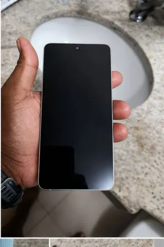 Celular em estado de novo - 2 meses de uso - Sem marcas