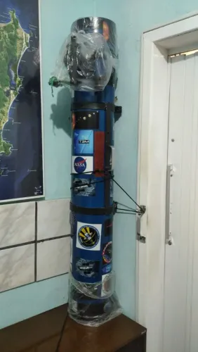 Telescópio Toya 200mm com três oculares e um adaptador para celular valor 4.000,00 contato