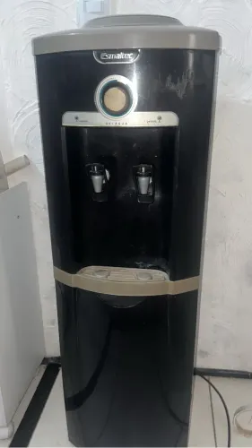 Gelagua esmaltec preto 220v