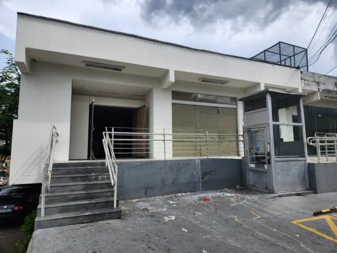 Ponto Comercial 380m² Boulevard Centro leia